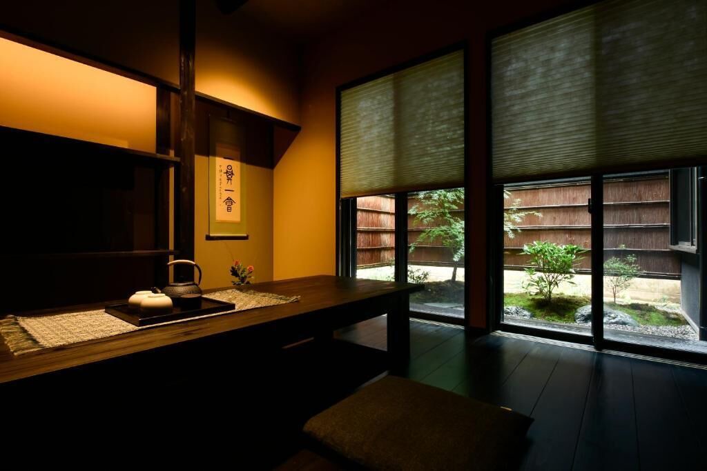 Photo of Others in Minami