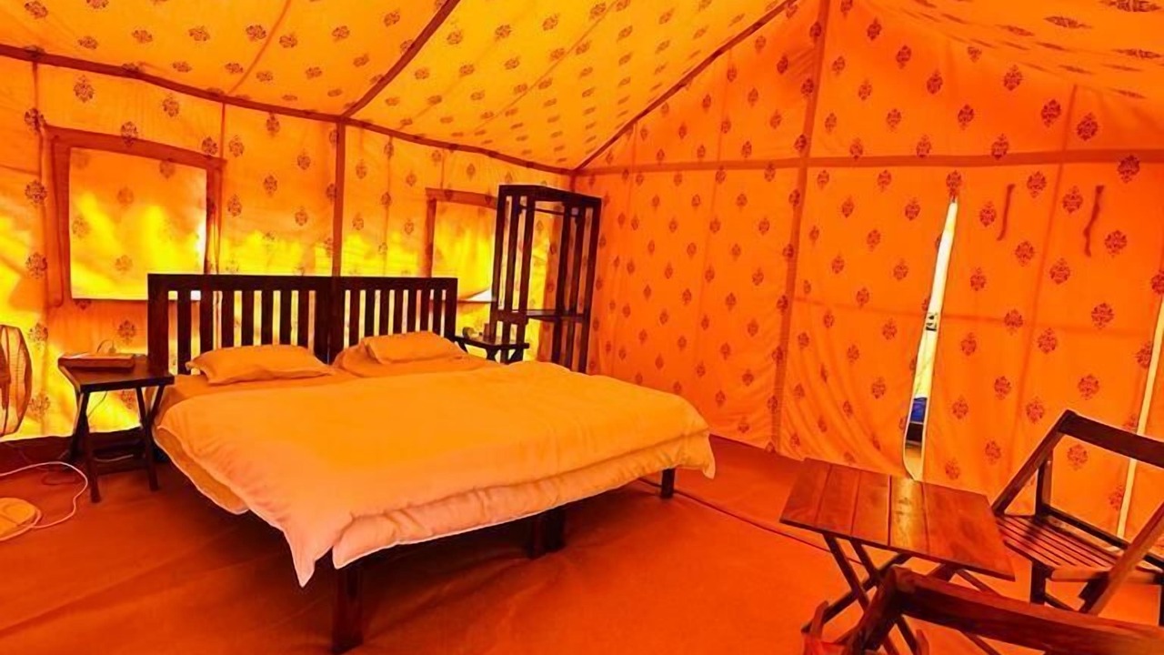 Photo of Bedroom in Naini