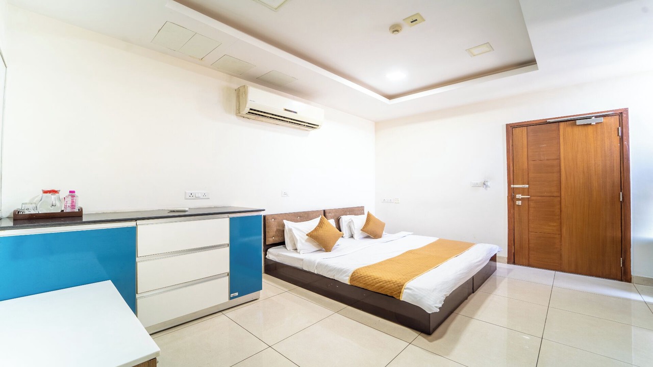 Photo of Bedroom in Tonk Road