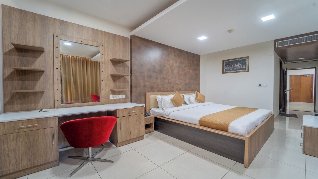 Photo of Bedroom in Tonk Road