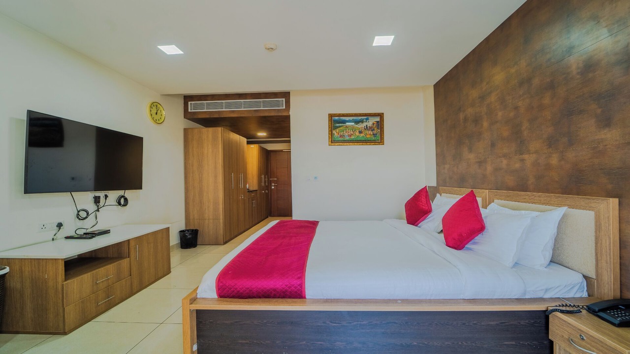 Photo of Bedroom in Tonk Road