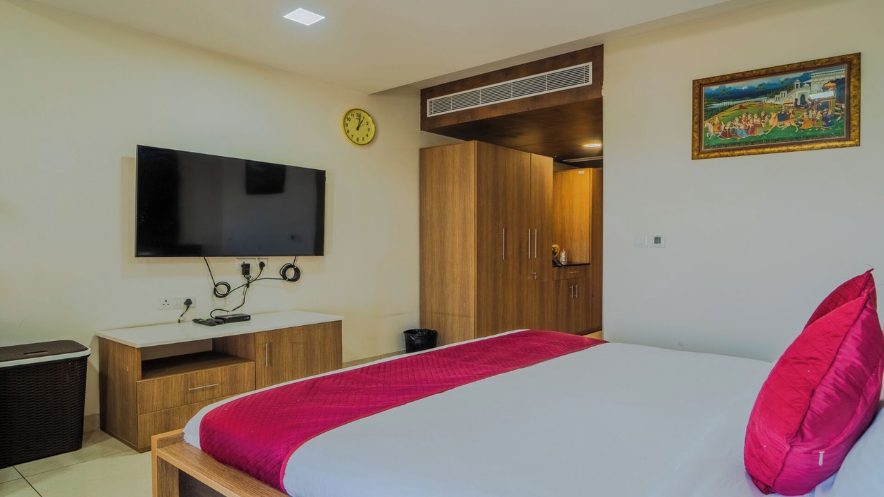 Photo of Bedroom in Tonk Road