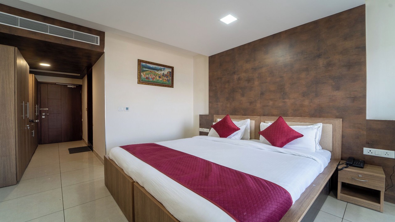 Photo of Bedroom in Tonk Road