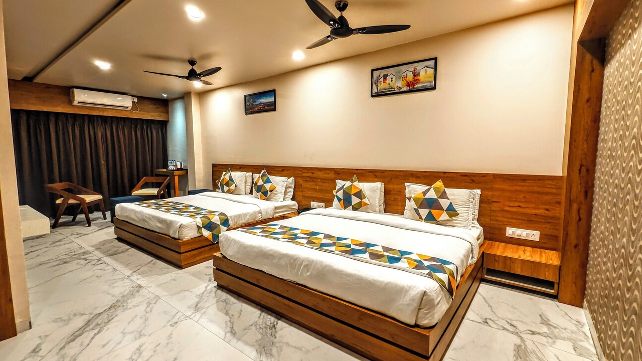 Photo of Bedroom in Rajpipla