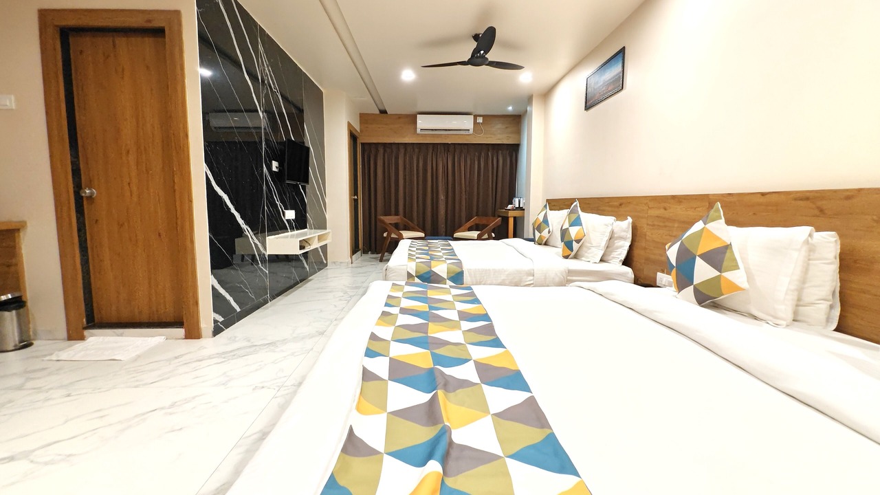 Photo of Bedroom in Rajpipla