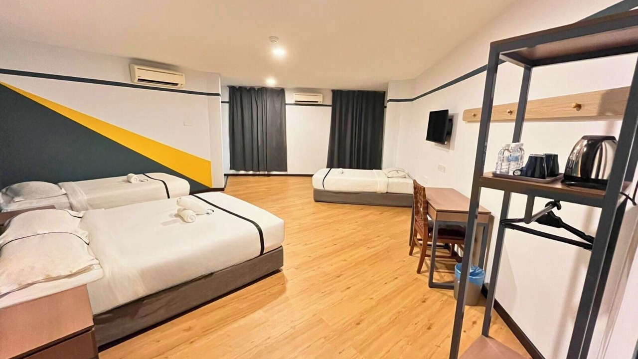Photo of Bedroom in Maluri