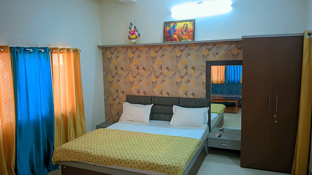 Photo of Bedroom in Pratapgarh