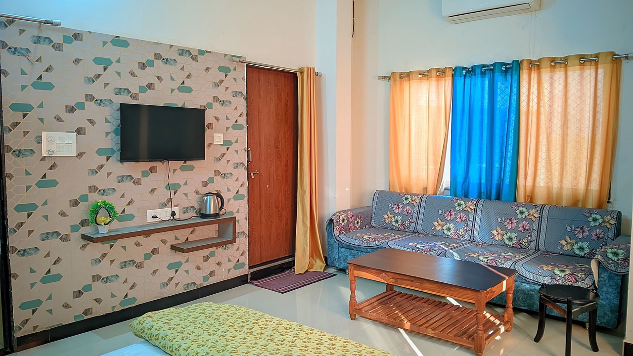 Photo of Bedroom in Pratapgarh