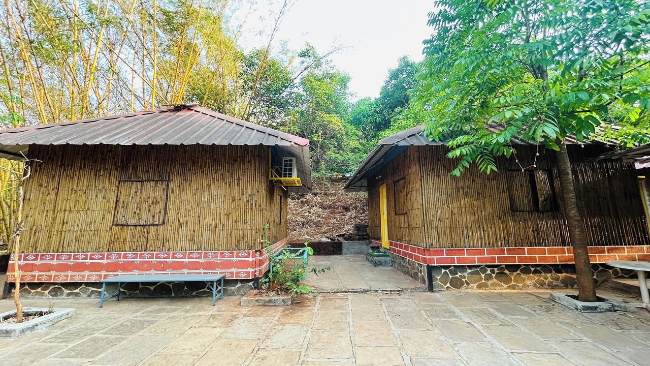 Photo of Others in Ambavna