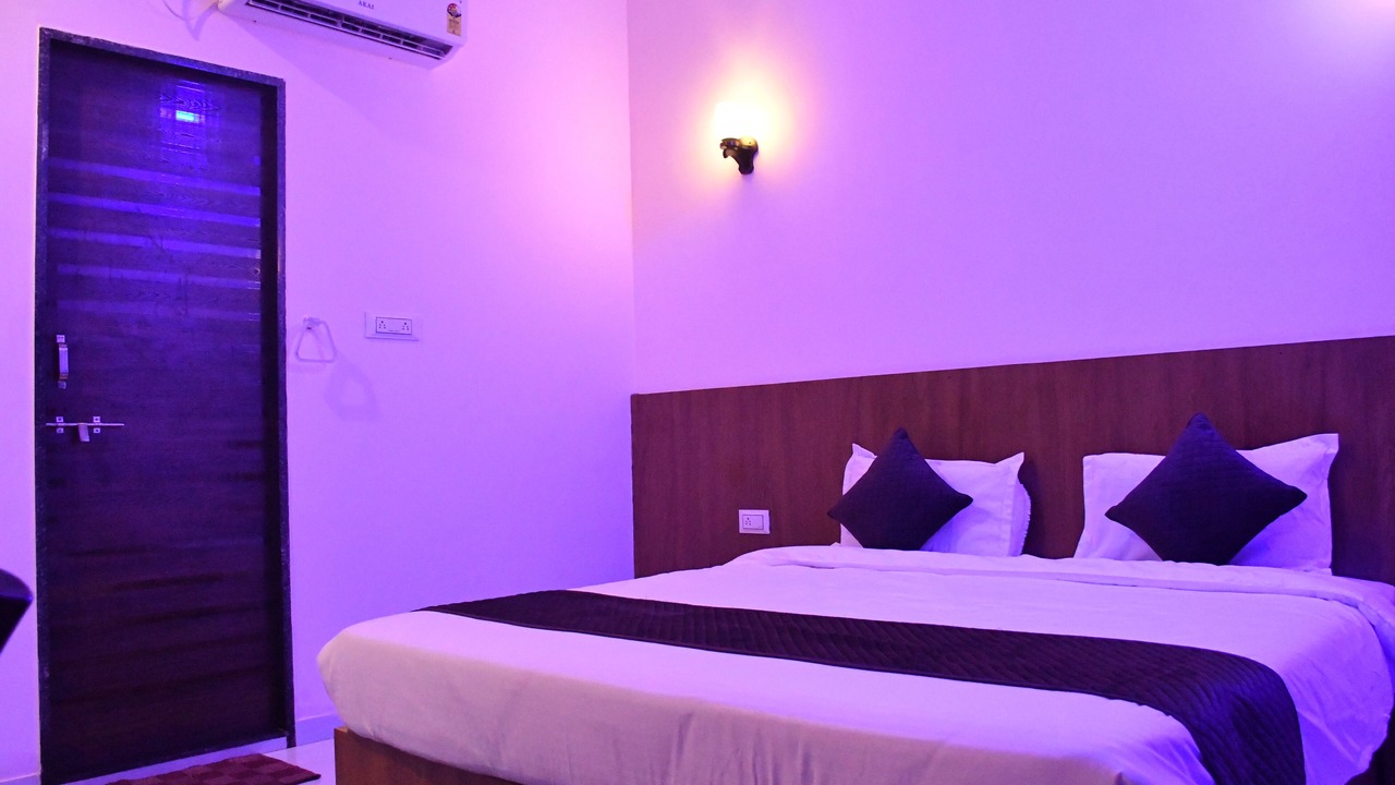 Photo of Bedroom in Shri Madhopur