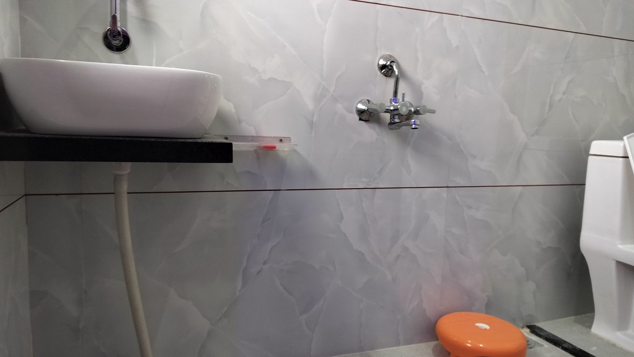 Photo of Bathroom in Shri Madhopur