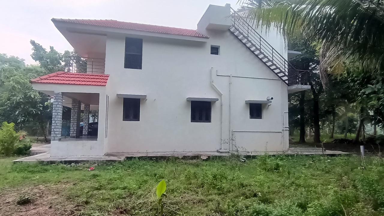 Photo of Outdoor in Papasanam