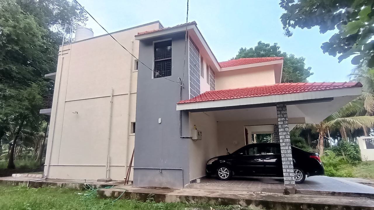 Photo of Outdoor in Papasanam