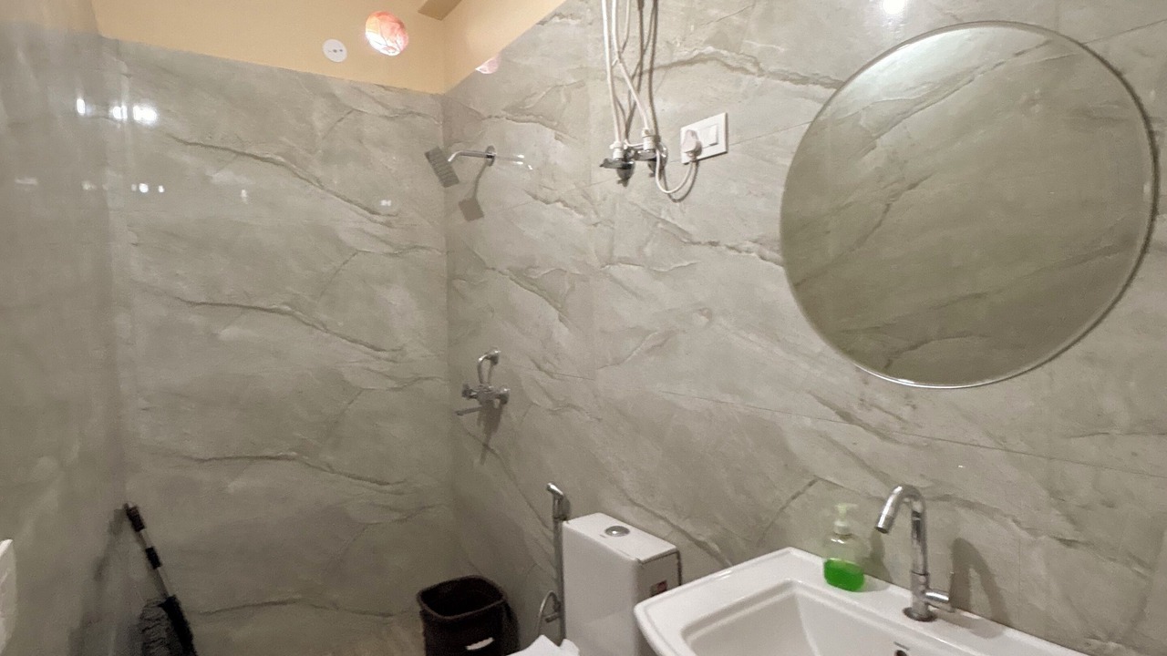 Photo of Bathroom in Amer