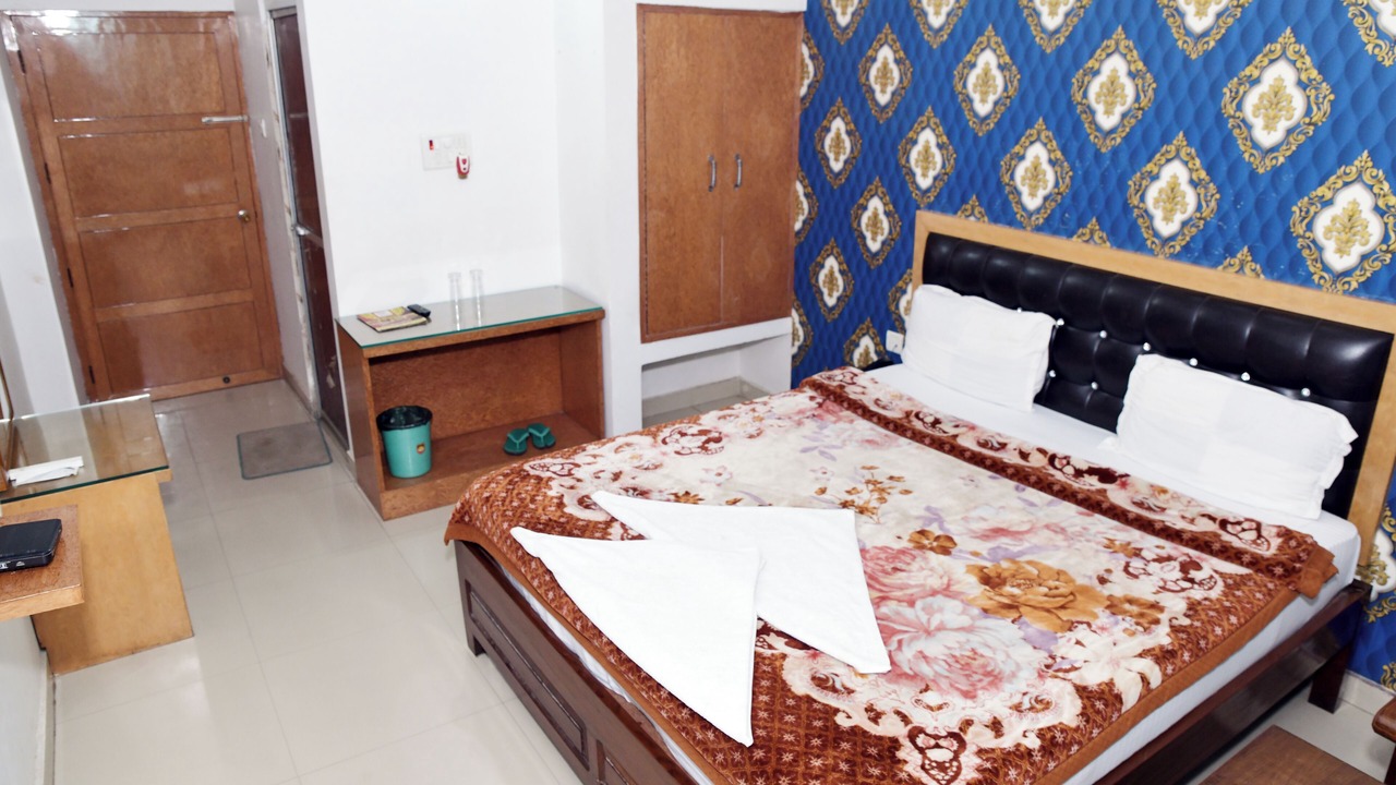 Photo of Bedroom in Saharsa
