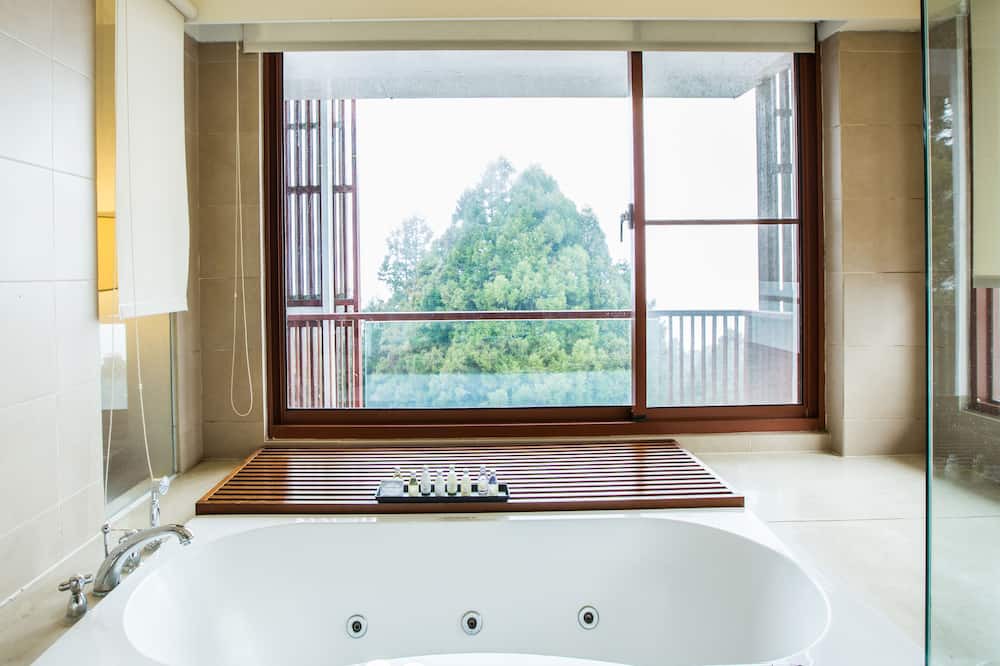 Photo of Bathroom in Zhongzheng