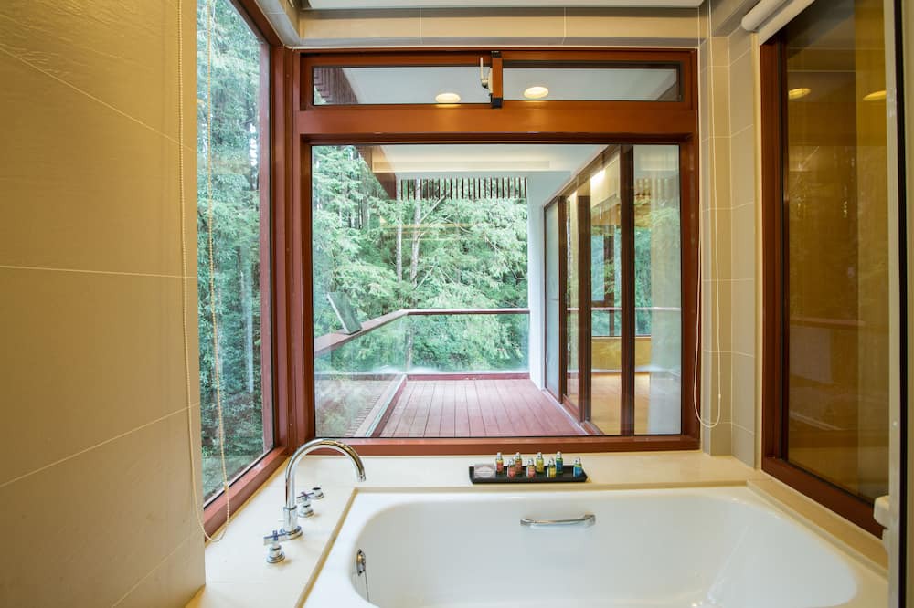 Photo of Bathroom in Zhongzheng