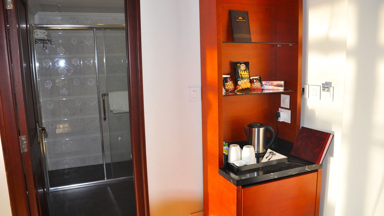 Photo of Bedroom in Thiruvananthapuram