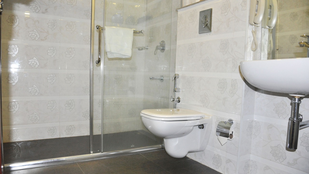 Photo of Bathroom in Thiruvananthapuram