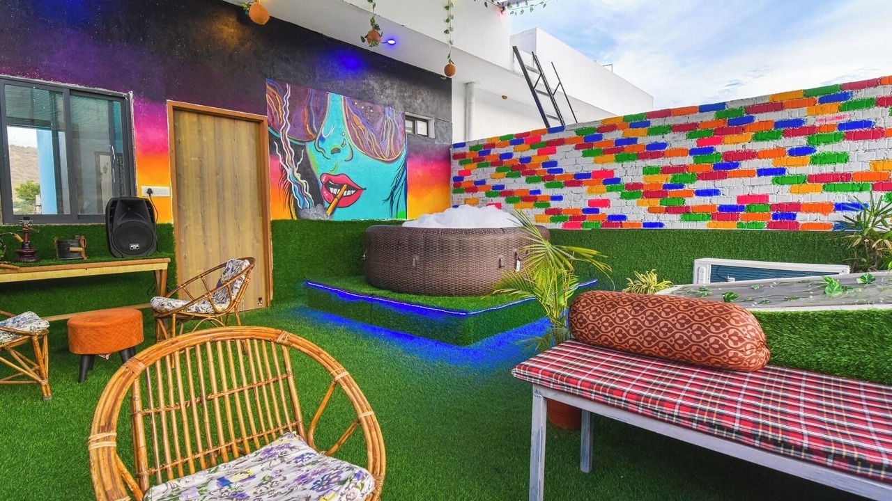 Photo of Patio Balcony in Lake Swaroop Sagar