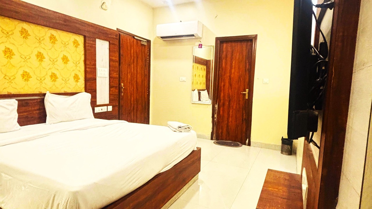 Photo of Bedroom in Tonk Road
