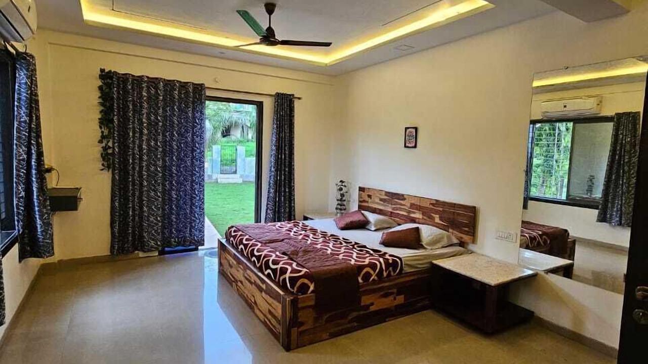 Photo of Livingroom in Khalapur