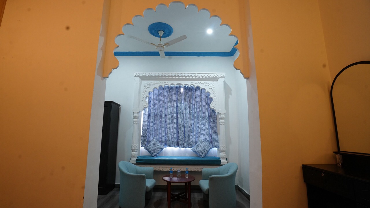 Photo of Bedroom in Mali Colony