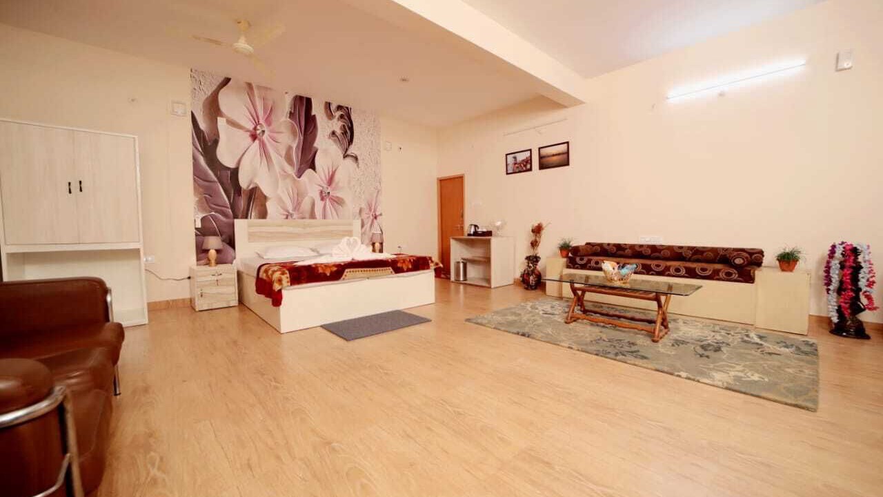 Photo of Bedroom in Allahabad
