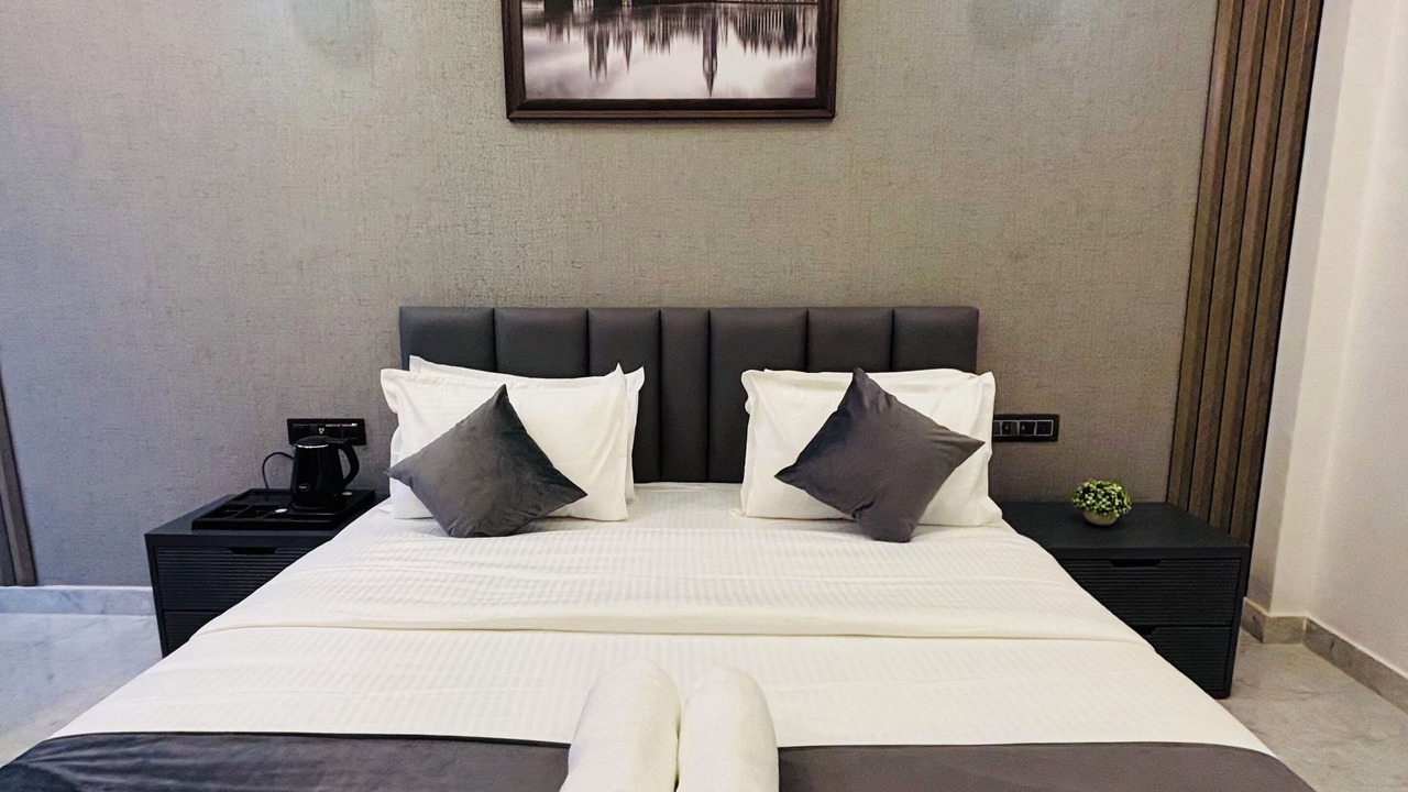 Photo of Bedroom in Allahabad