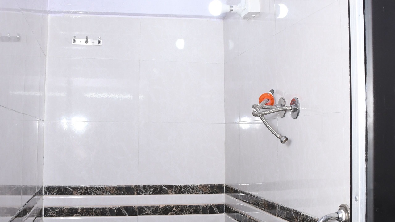 Photo of Bathroom in Marol