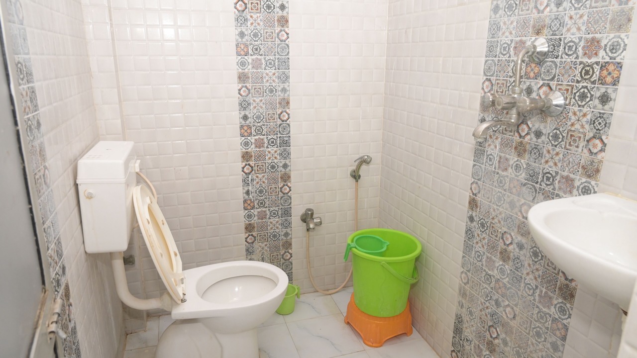 Photo of Bathroom in Bodh Gaya