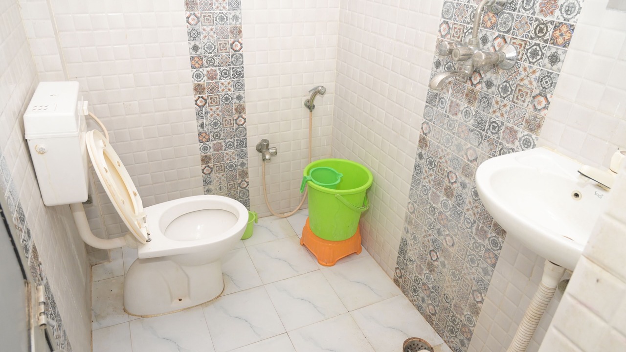 Photo of Bathroom in Bodh Gaya