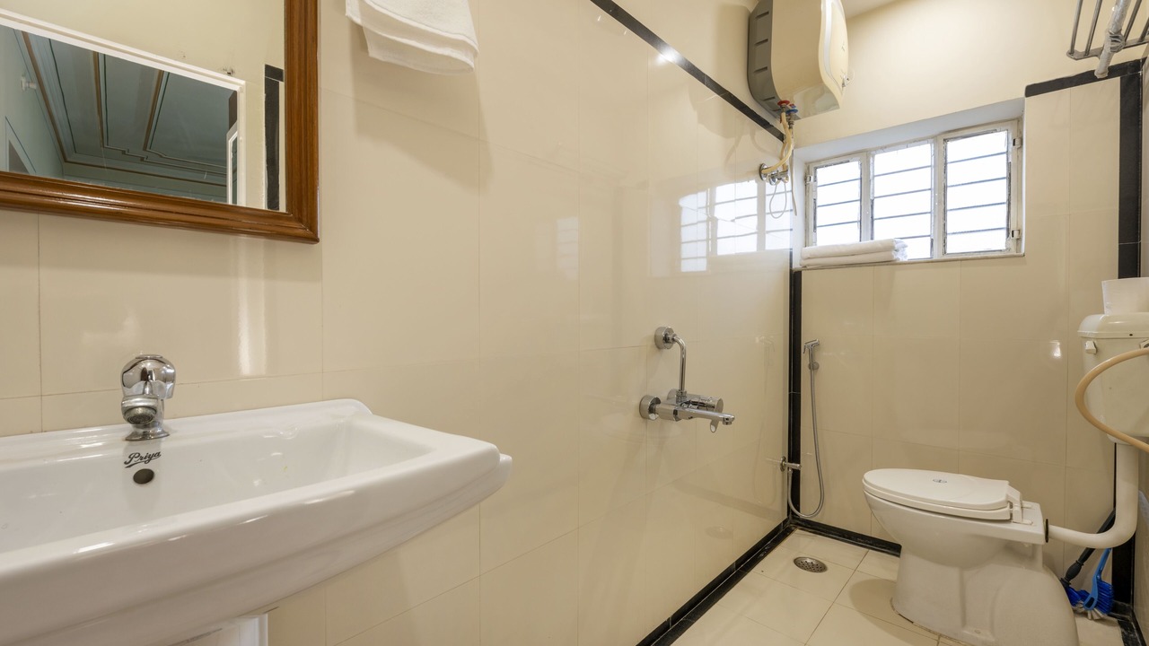 Photo of Bathroom in Pink City