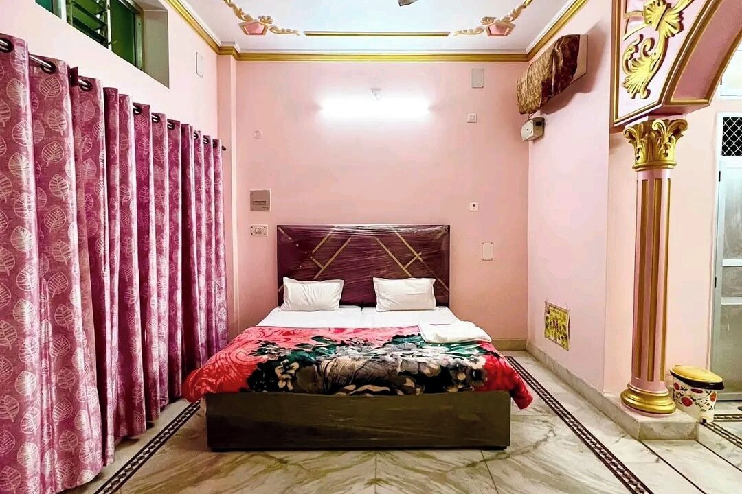 Photo of Bedroom in Varanasi