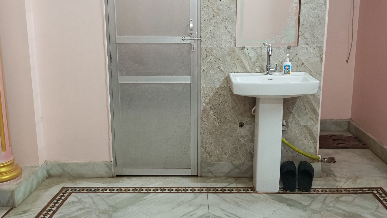 Photo of Bedroom in Varanasi