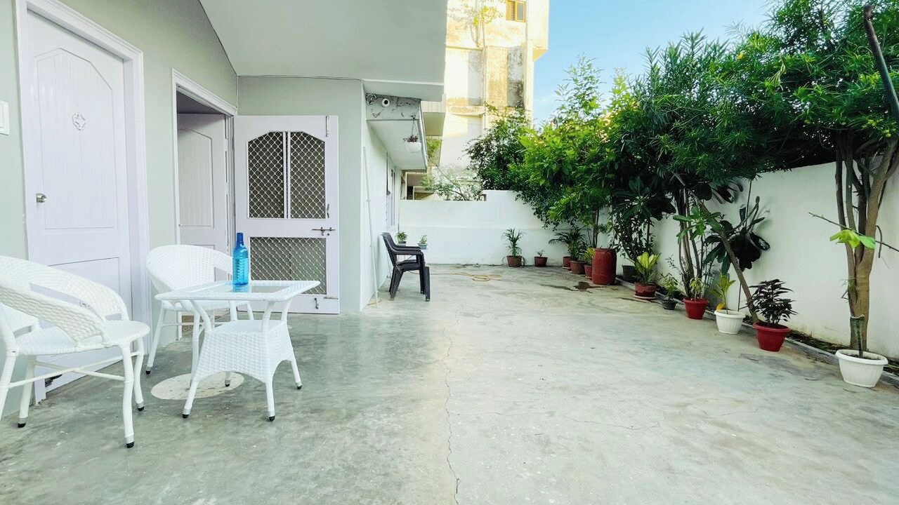 Photo of Outdoor in Sigra