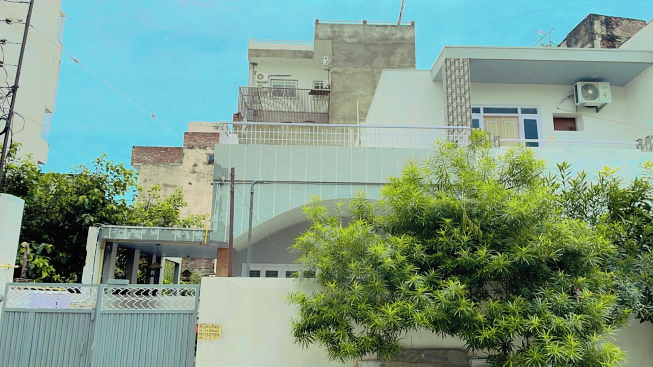 Photo of Outdoor in Sigra