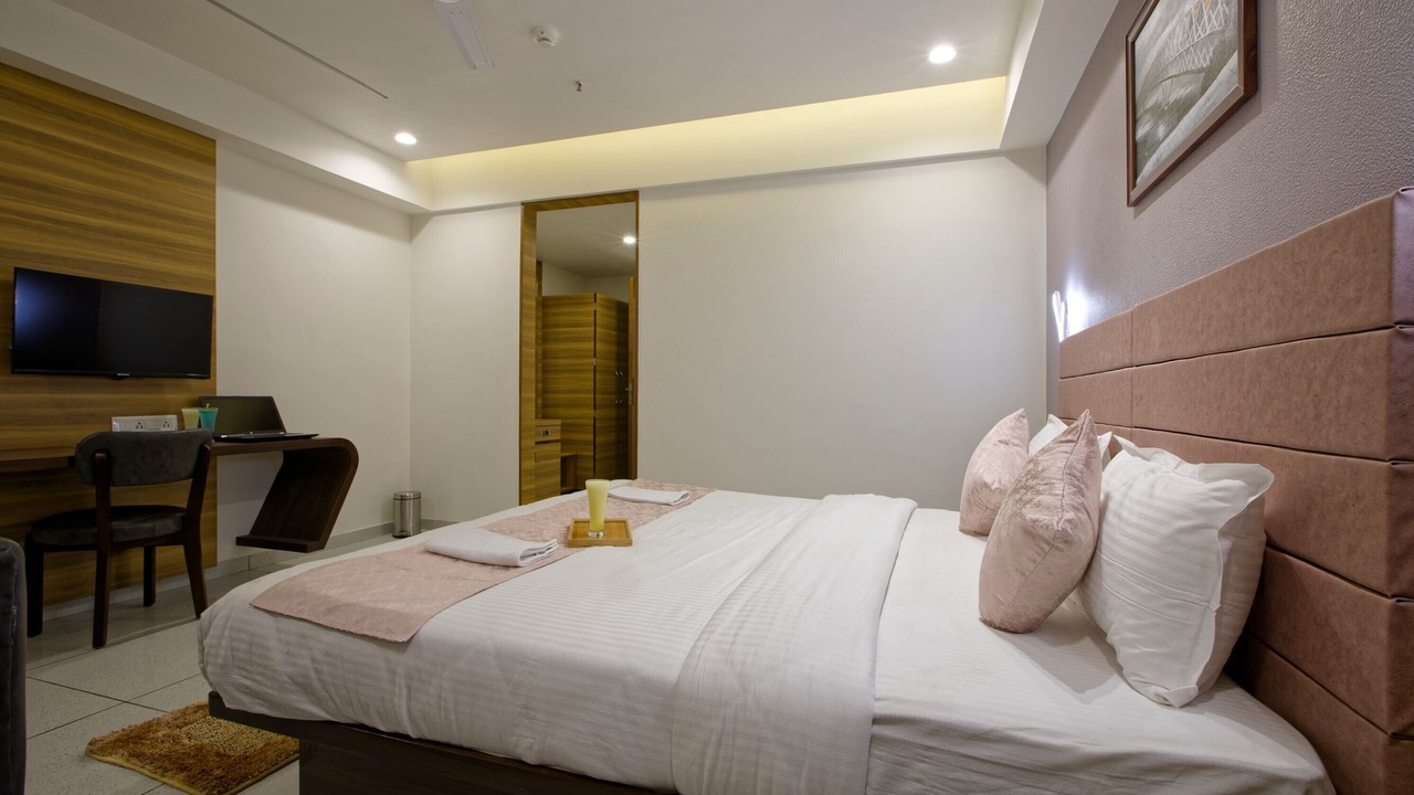 Photo of Bedroom in Sarkhej