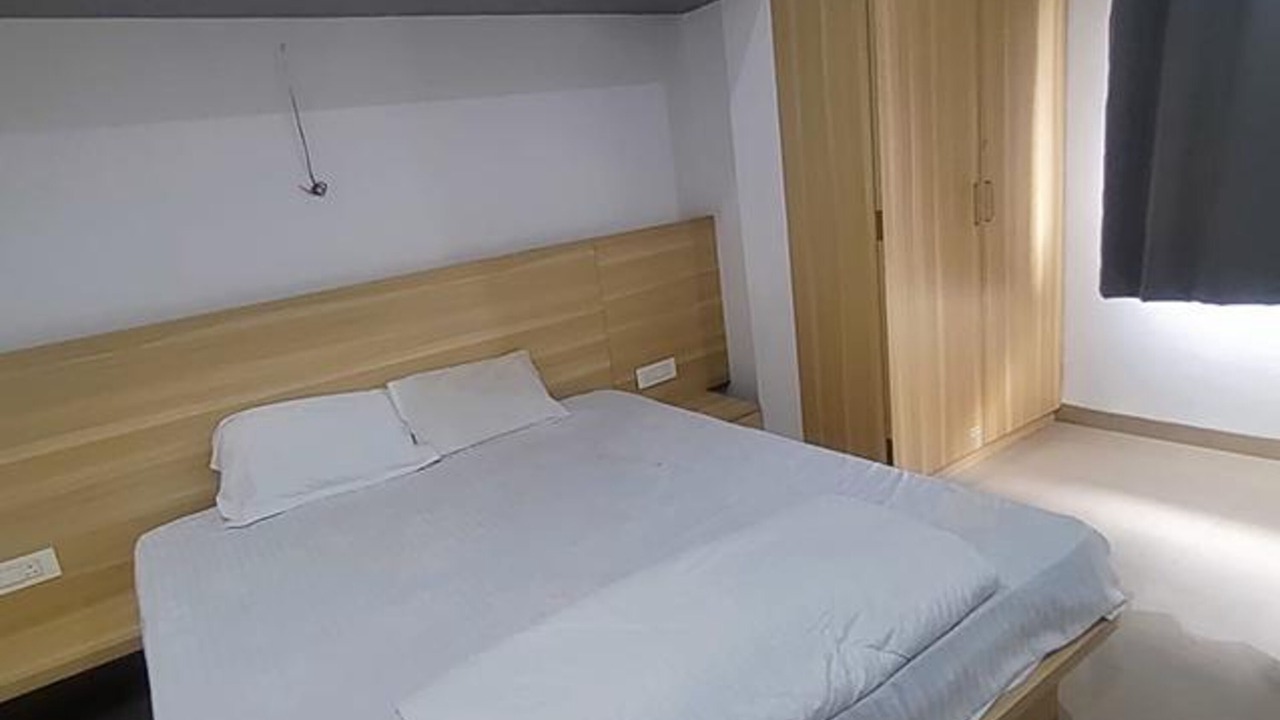 Photo of Bedroom in Daulatabad