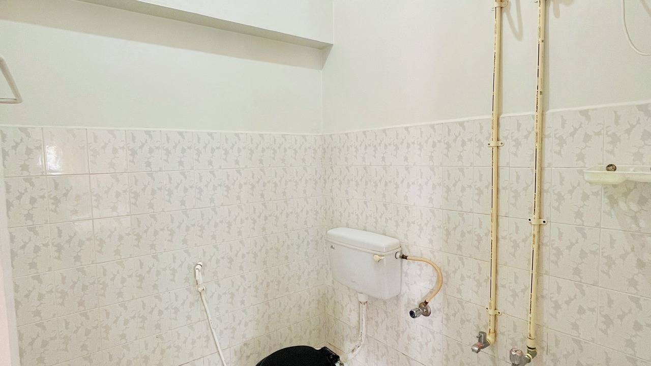 Photo of Bathroom in Courtallam