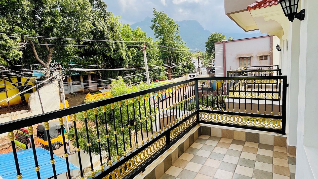 Photo of Patio Balcony in Courtallam
