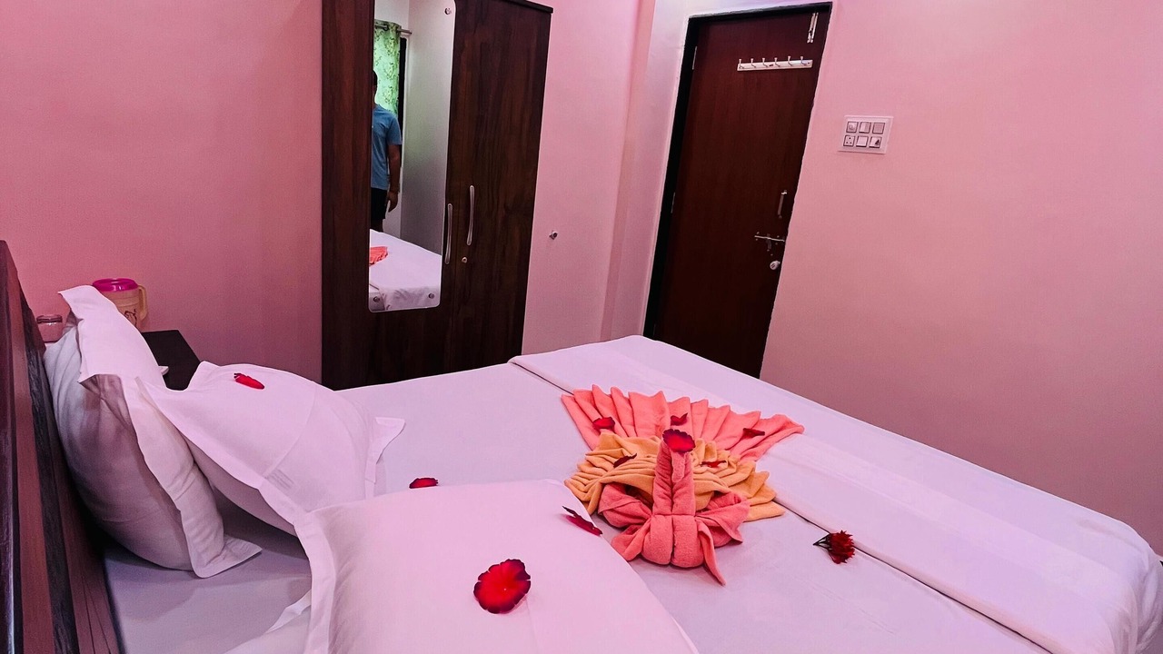 Photo of Bedroom in Rajpipla