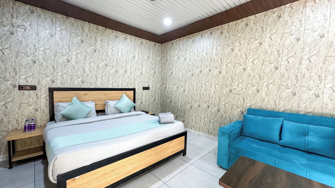 Photo of Bedroom in Jogiyana
