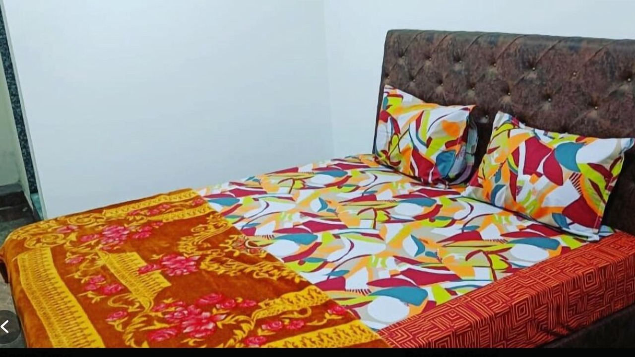 Photo of Bedroom in Ahmedabad