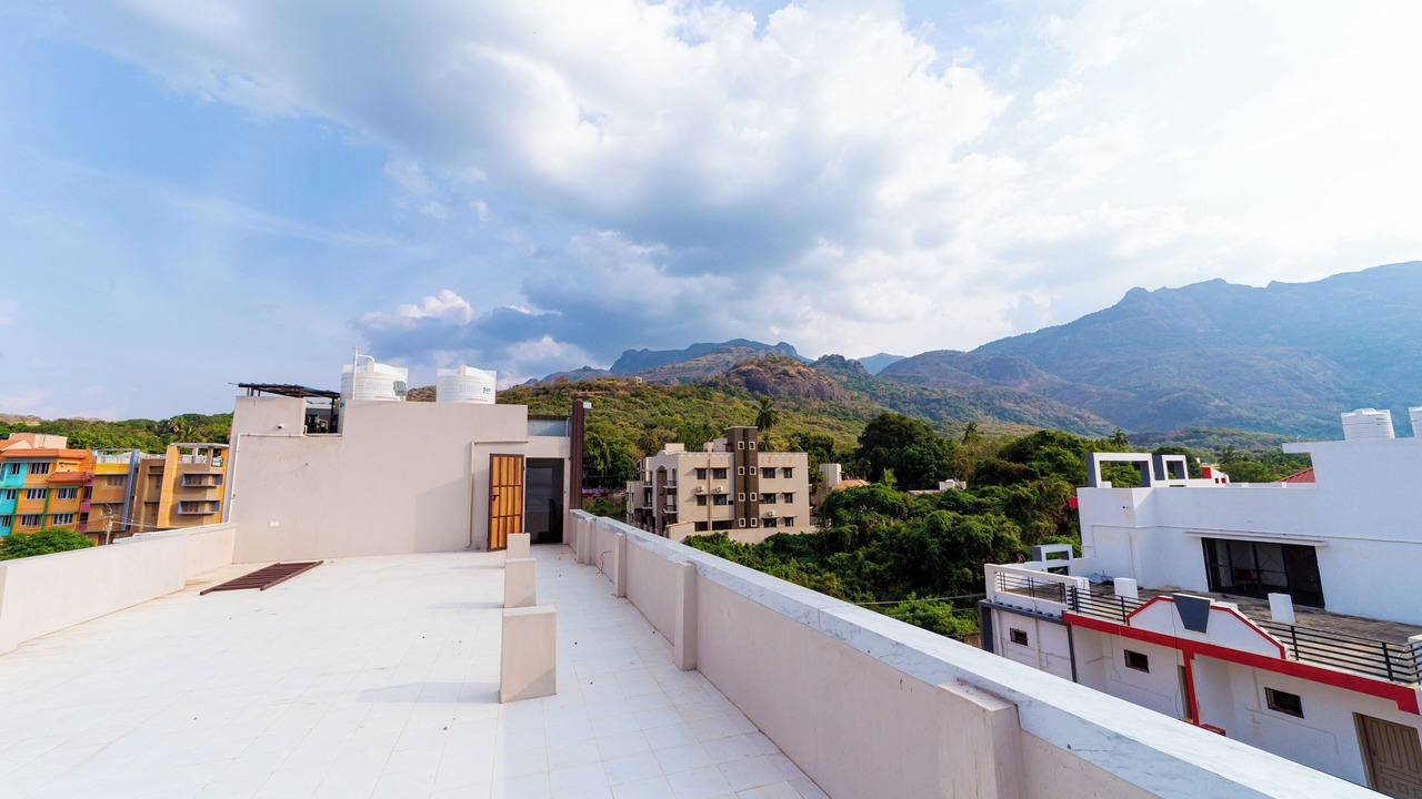 Photo of Outdoor in Courtallam