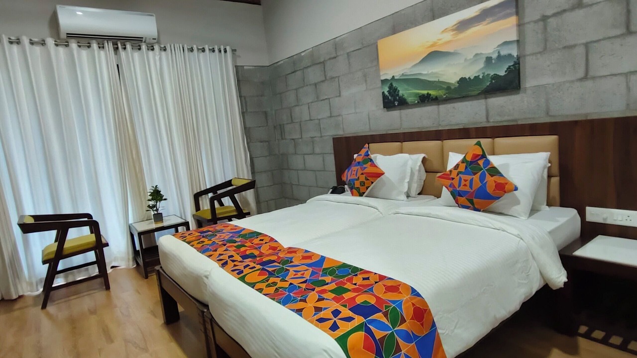 Photo of Bedroom in Gadag-Betageri