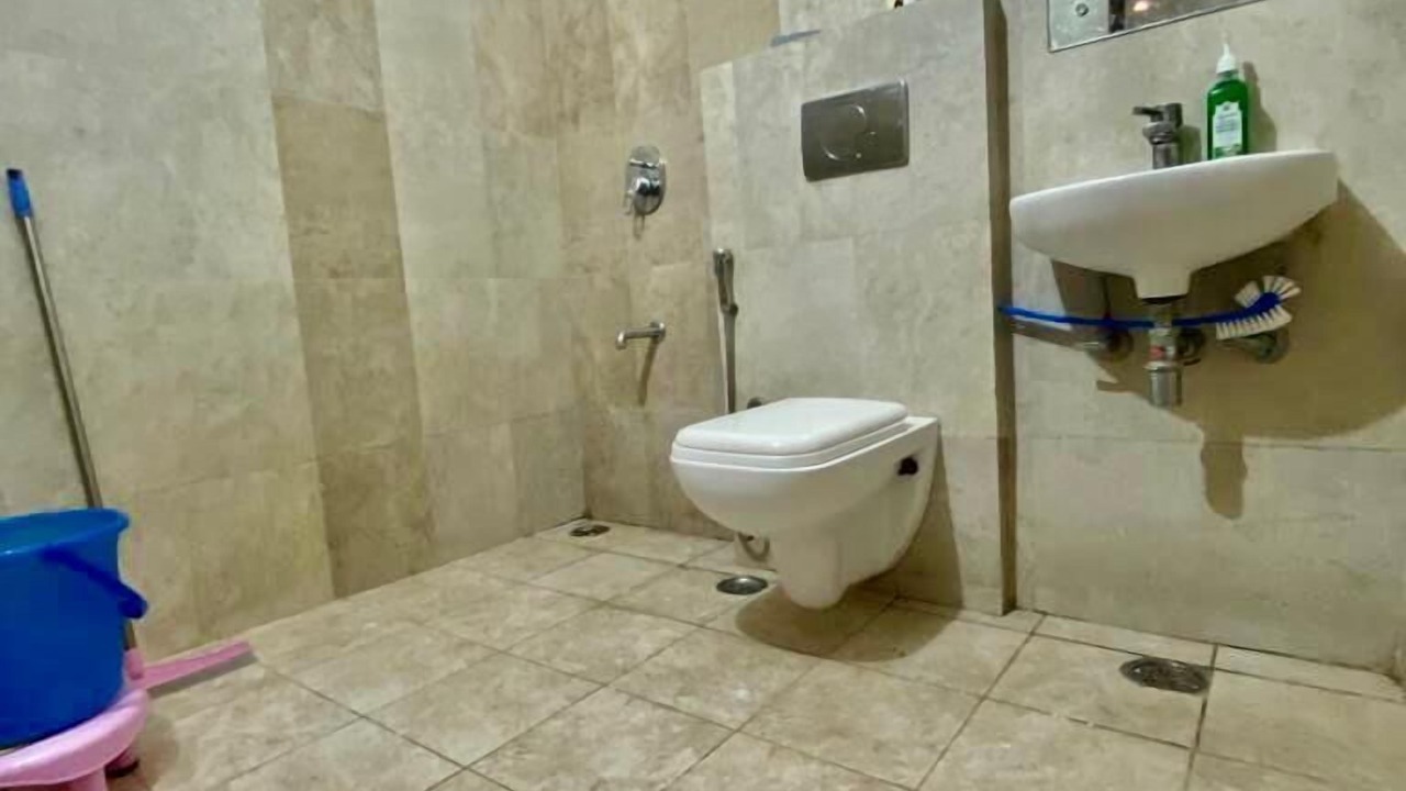 Photo of Bathroom in Jagatpura