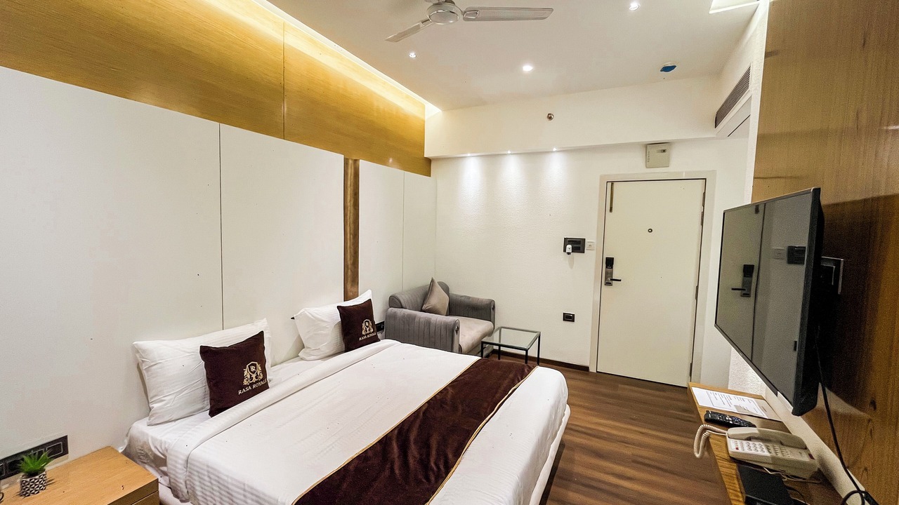 Photo of Bedroom in Deoria