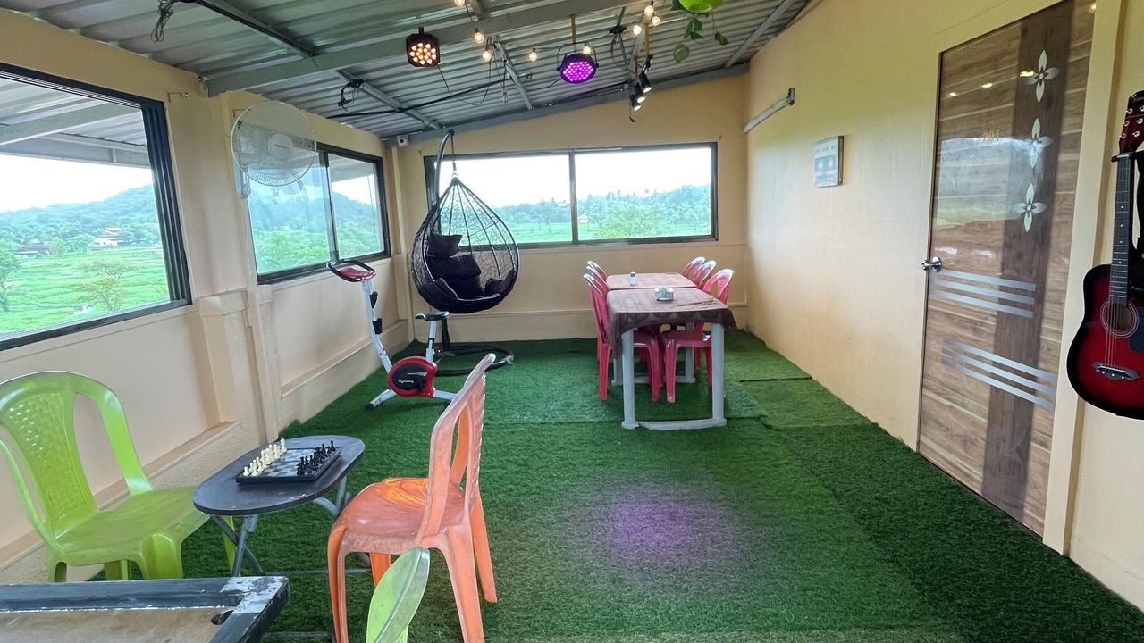 Photo of Outdoor in Pen