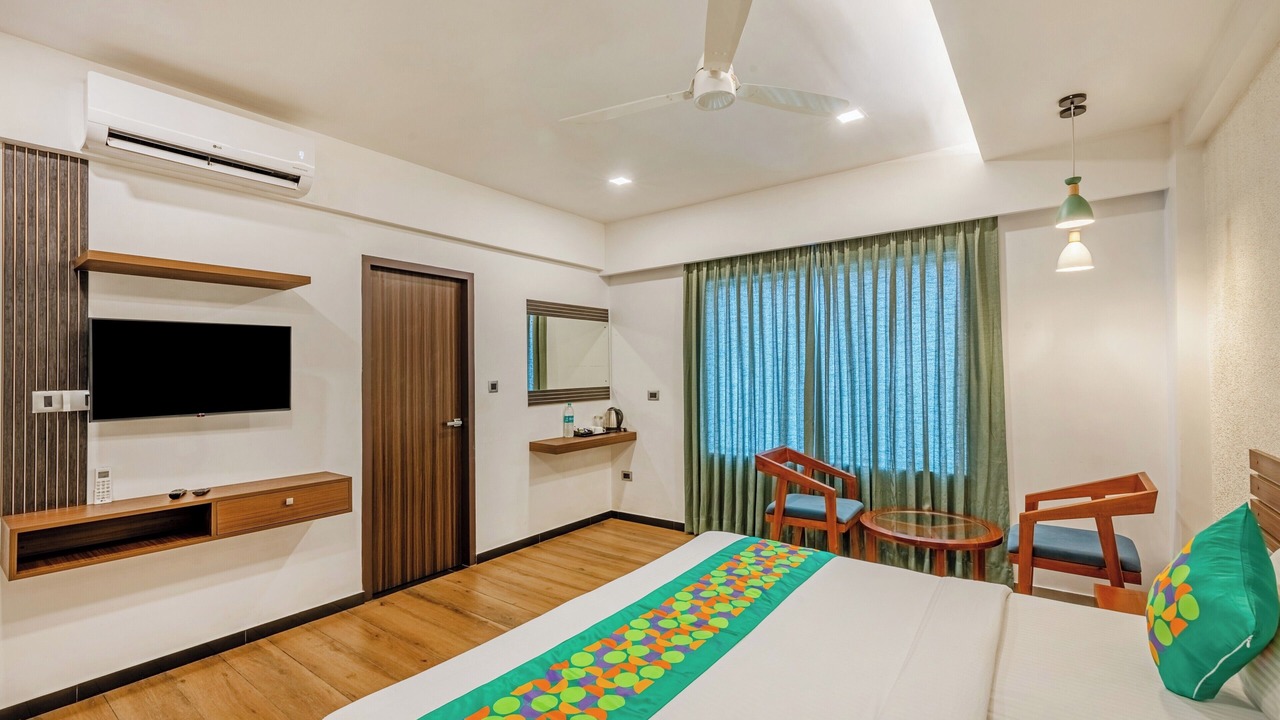 Photo of Bedroom in Thampanoor